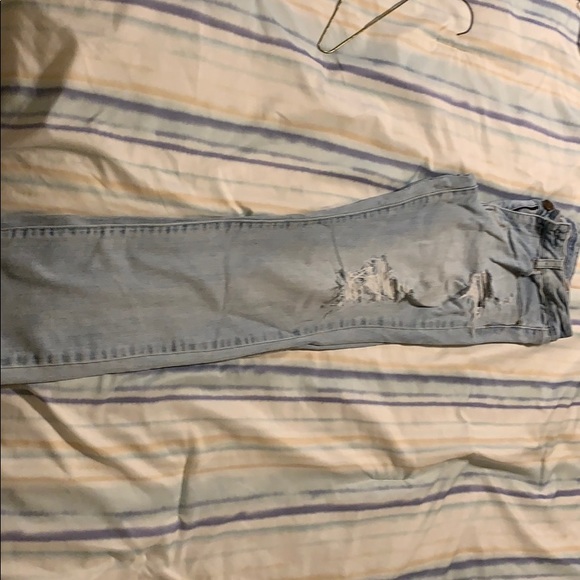 American Eagle skinny jeans - Picture 2 of 4